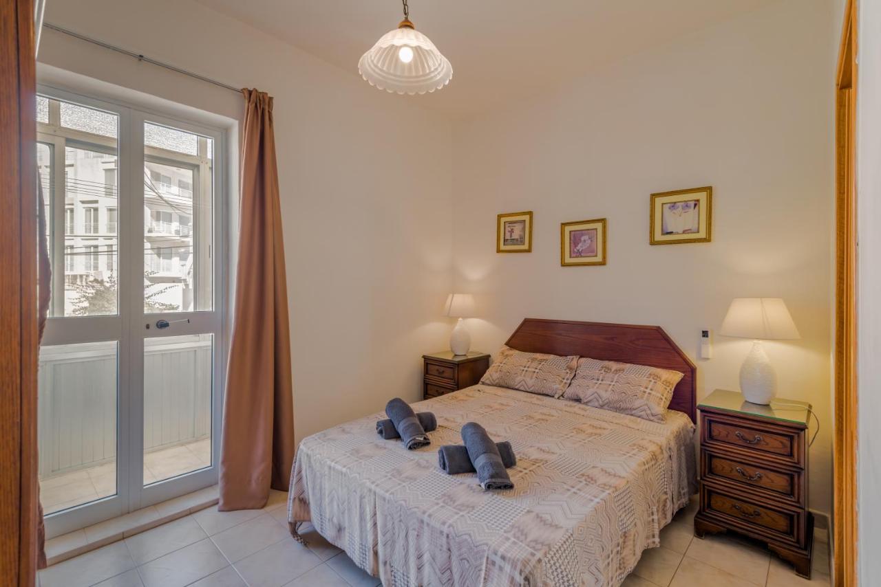 Bayview 2 Bedroom Seaview Apartment With Large Terrace With Panoramic Views - By Getawaysmalta St. Paul's Bay Dış mekan fotoğraf