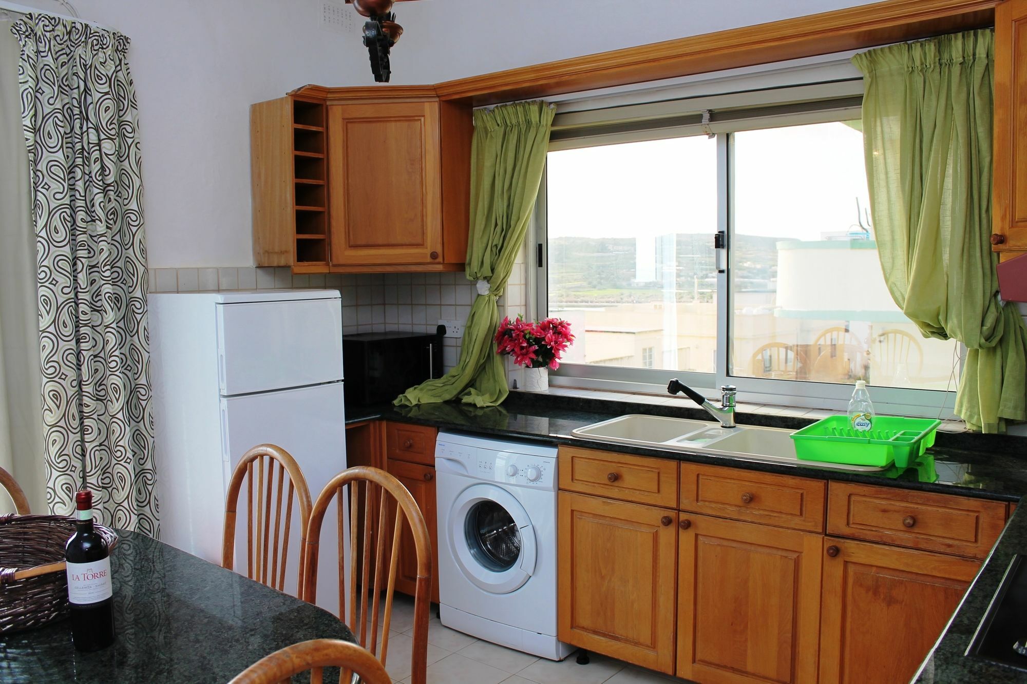 Bayview 2 Bedroom Seaview Apartment With Large Terrace With Panoramic Views - By Getawaysmalta St. Paul's Bay Dış mekan fotoğraf